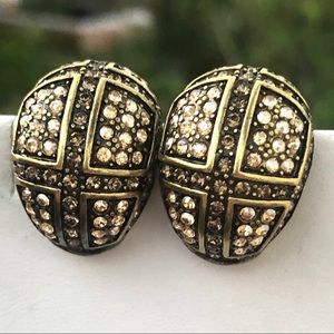 Heidi Daus CLIP 🆕 “Crystalicious” Swarovski Crystals vintage earrings